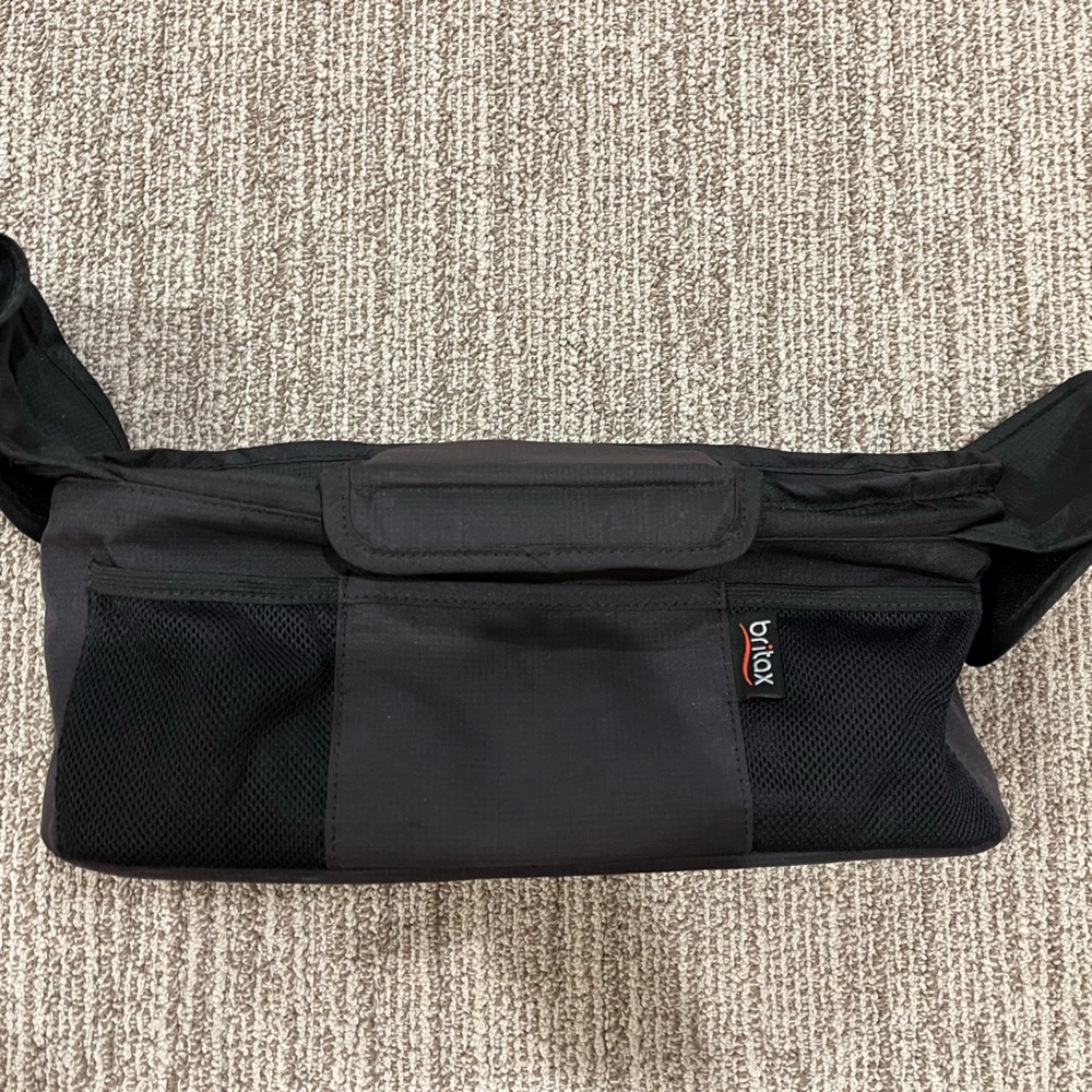 Britax stroller organizer with pocket black